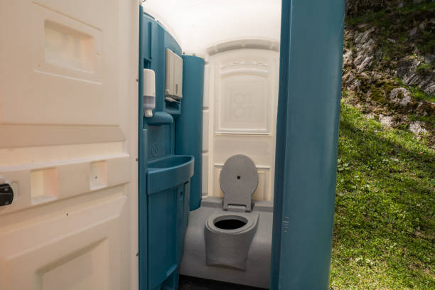 Best Portable restroom trailer rental  in Vale, OR